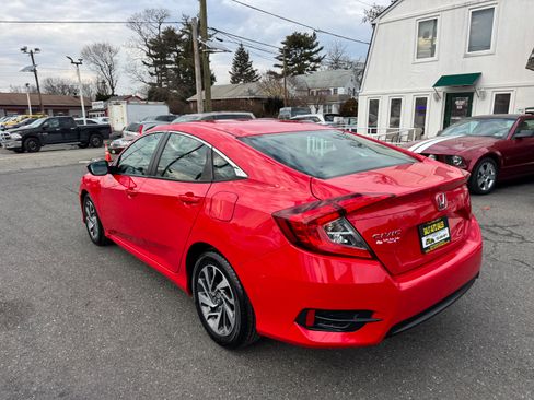 Used 2016 Honda Civic EX image 31