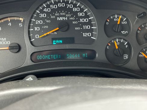 Used 2004 Chevrolet Silverado 3500 W/T image 7