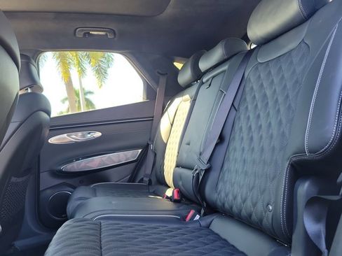 Used 2024 Genesis GV70 3.5T Sport Advanced image 9