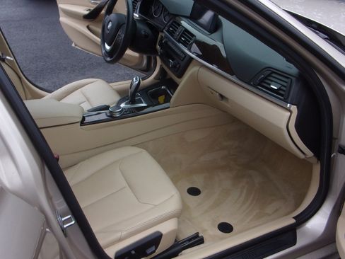 Used 2015 BMW 328i xDrive image 26