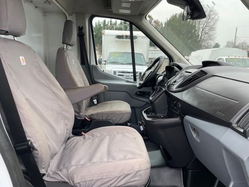 Used 2018 Ford Transit 350 image 21