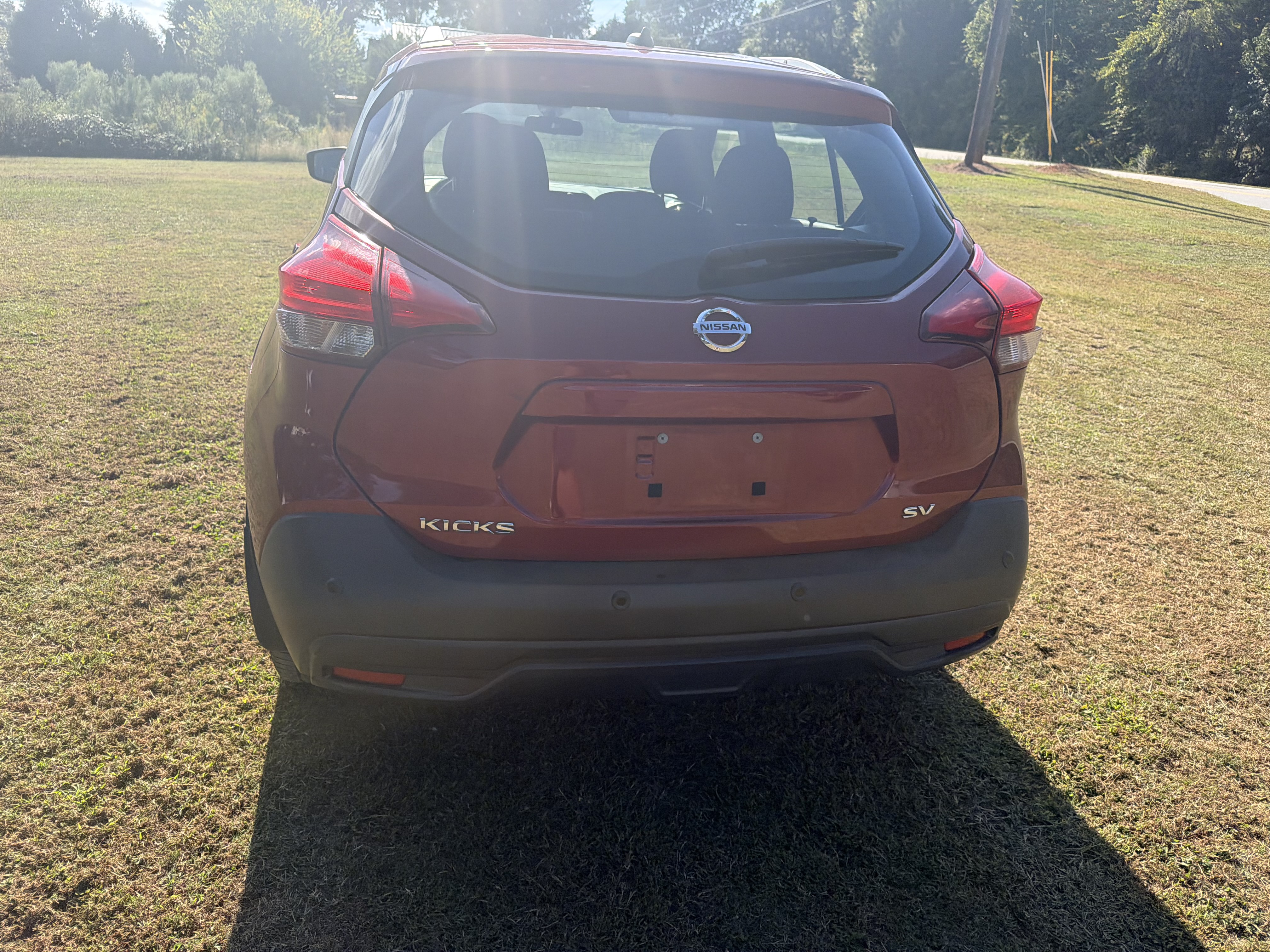 Used 2020 Nissan Kicks SV FWD image 32