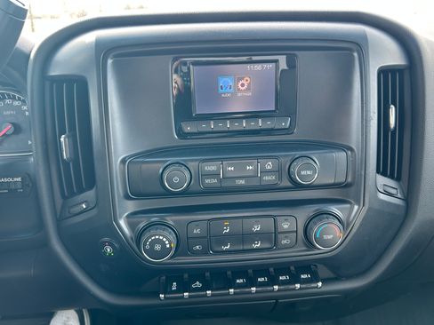 Used 2015 Chevrolet Silverado 1500 image 13