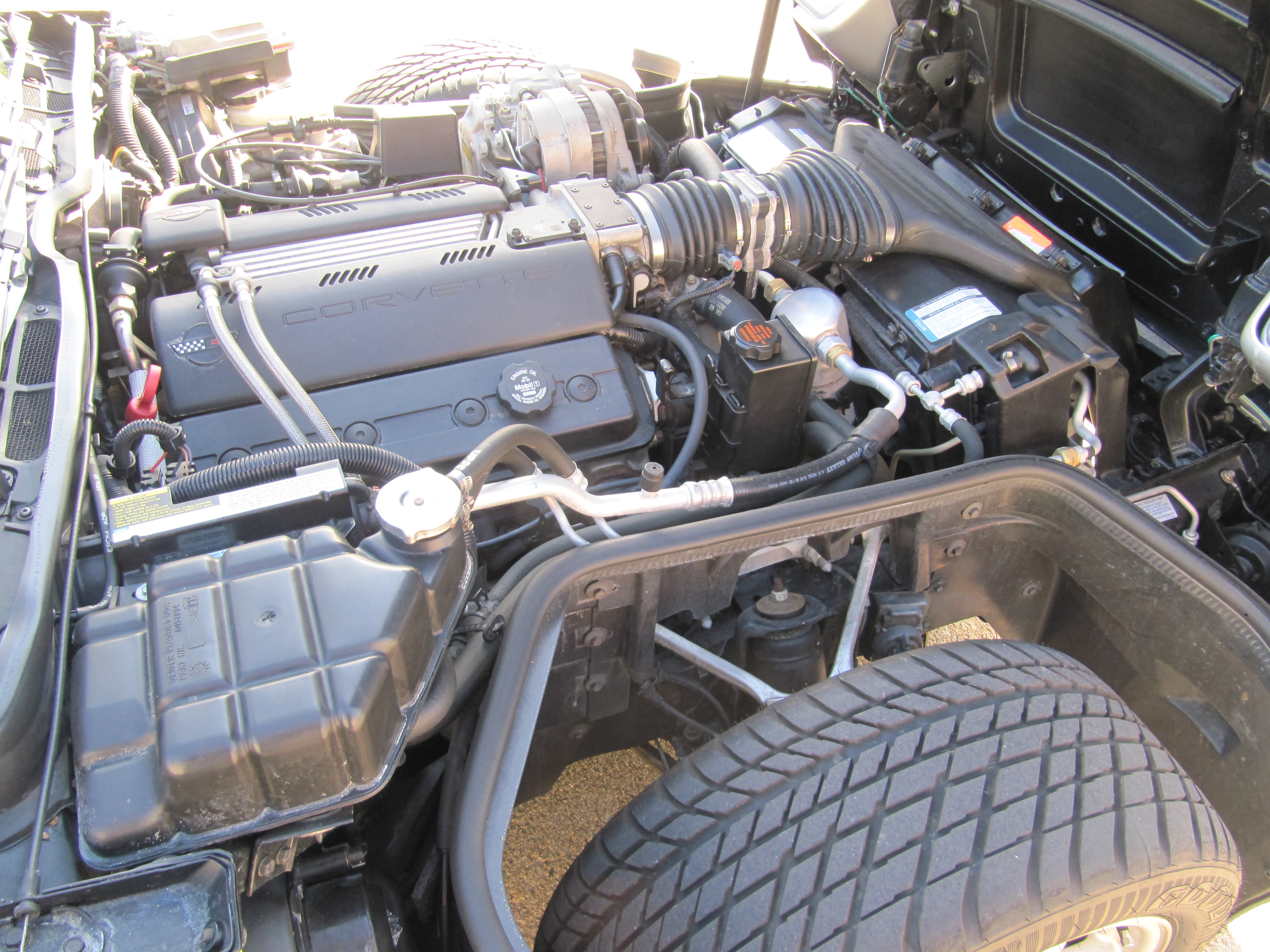 Used 1996 Chevrolet Corvette Convertible RWD image 20