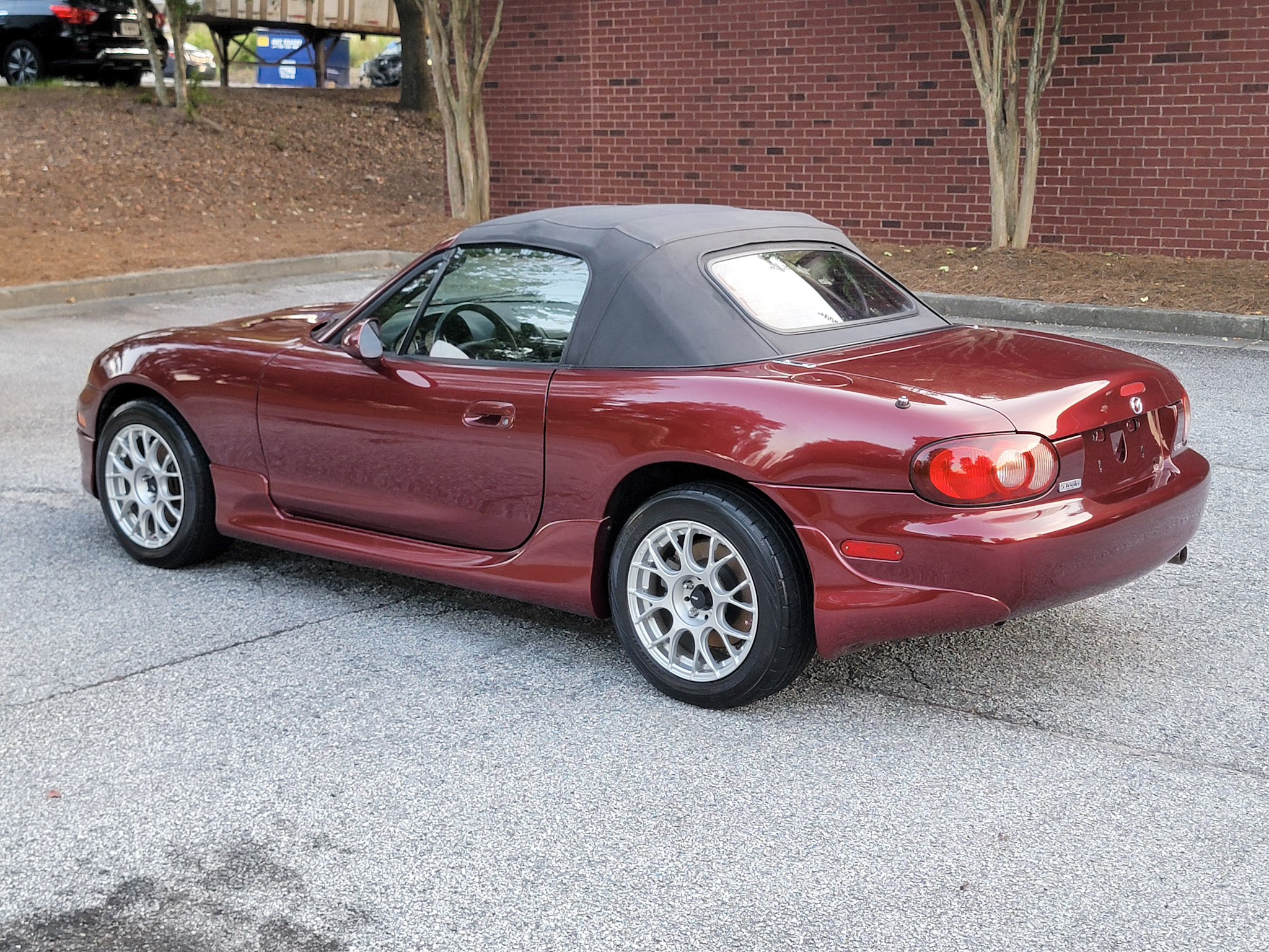 Used 2003 MAZDA MX-5 Miata UNAVAIL RWD image 16