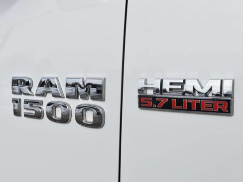 Used 2017 RAM 1500 Classic SLT image 27