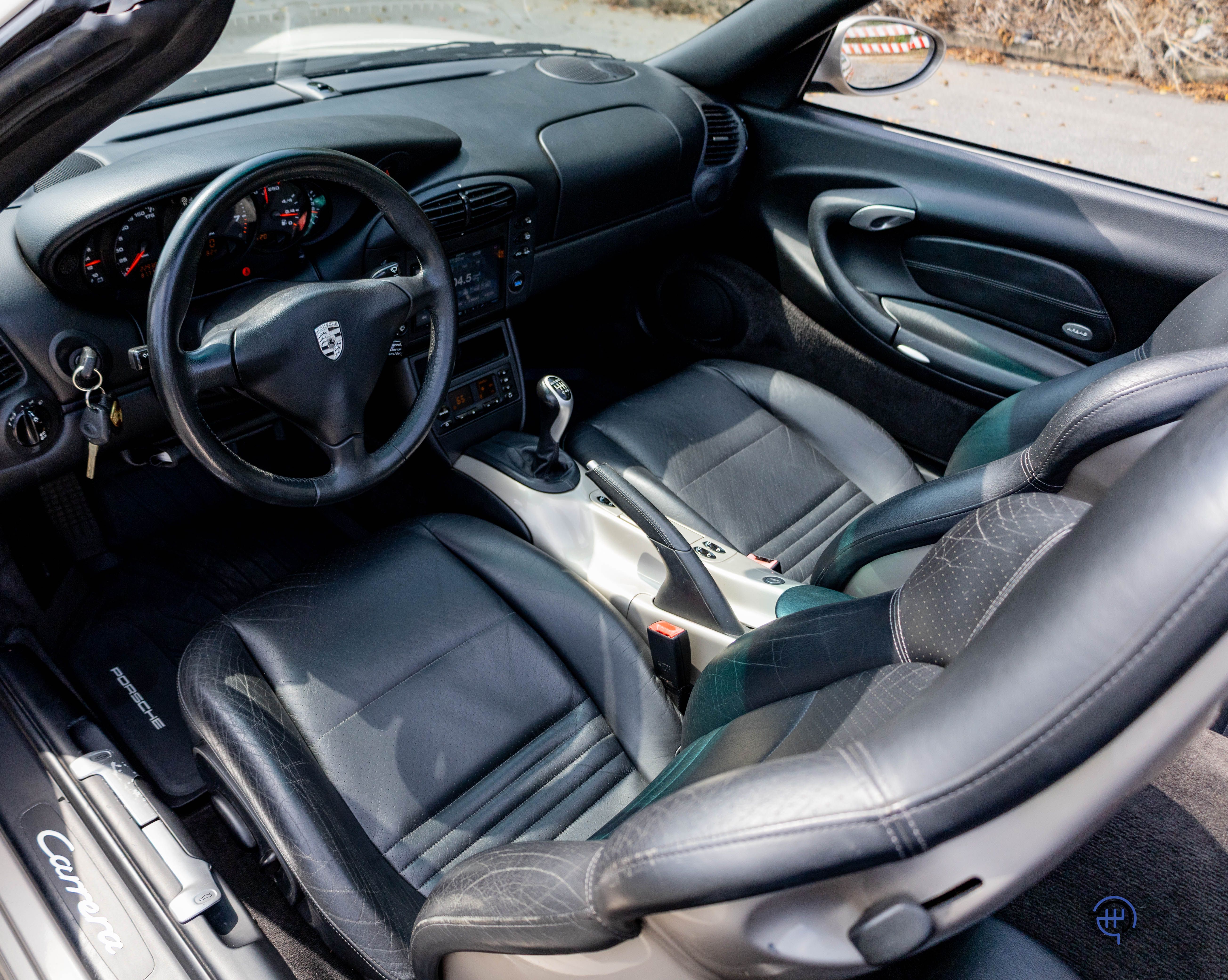 Used 2000 Porsche 911 Carrera Cabriolet RWD image 41
