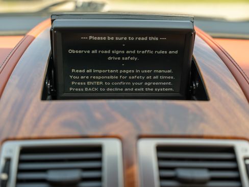 Used 2006 Aston Martin DB9 Coupe RWD image 27