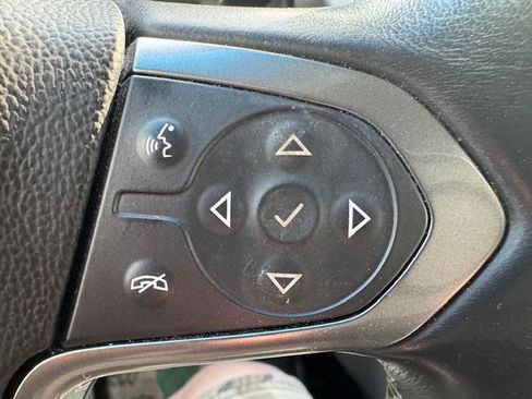 Used 2015 Chevrolet Tahoe LT image 23