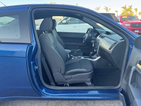 Used 2009 Ford Focus SES image 17