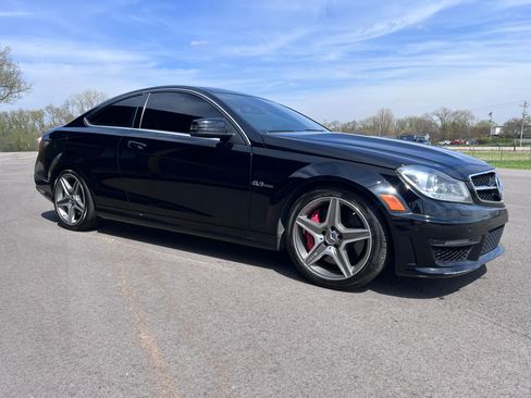Used 2013 Mercedes-Benz C 63 AMG image 12