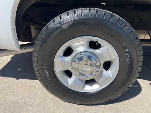 Used 2012 Ford F250 2WD SuperCab Super Duty image 17