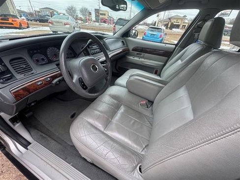 Used 2004 Mercury Grand Marquis LS image 9