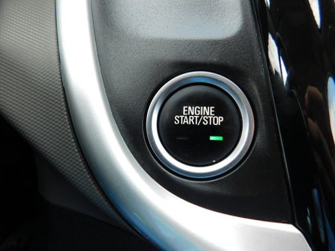 Used 2020 Chevrolet Sonic Premier image 16