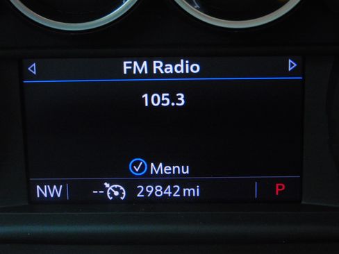 Used 2023 Chevrolet Tahoe LS image 29