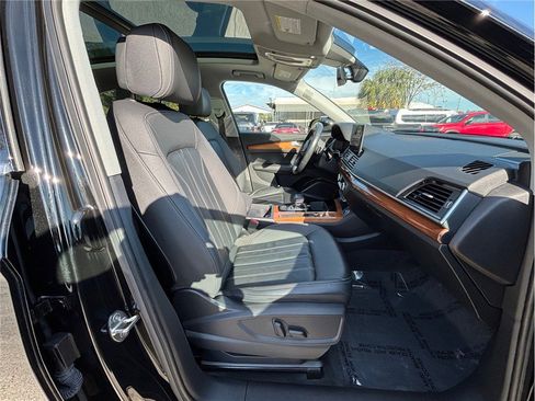 Used 2023 Audi Q5 2.0T Premium Plus image 47