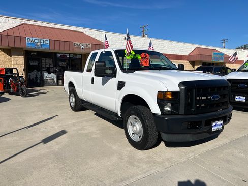 Used 2008 Ford F250 XL image 3