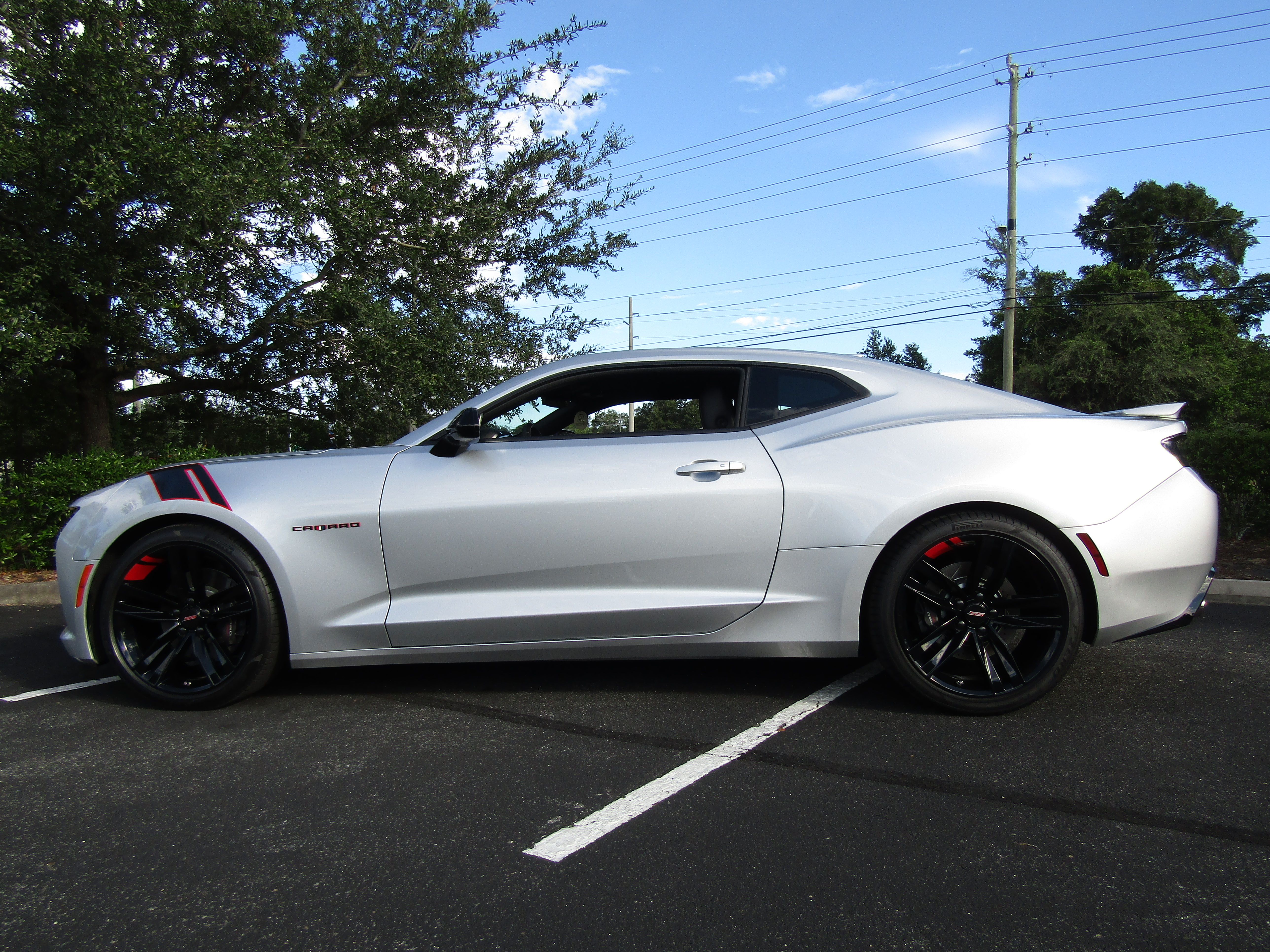 Used 2018 Chevrolet Camaro SS Coupe w/ 2SS RWD image 1