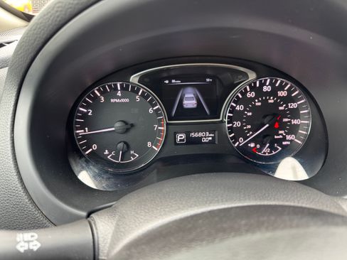 Used 2013 Nissan Altima image 4