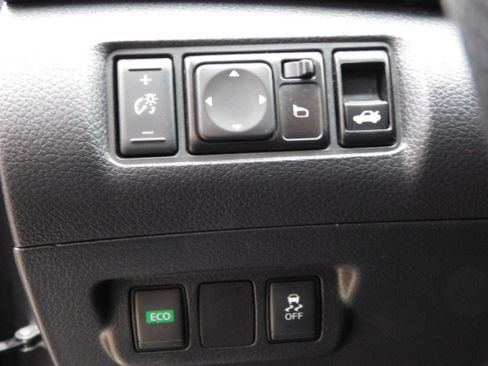 Used 2019 Nissan Sentra S image 12