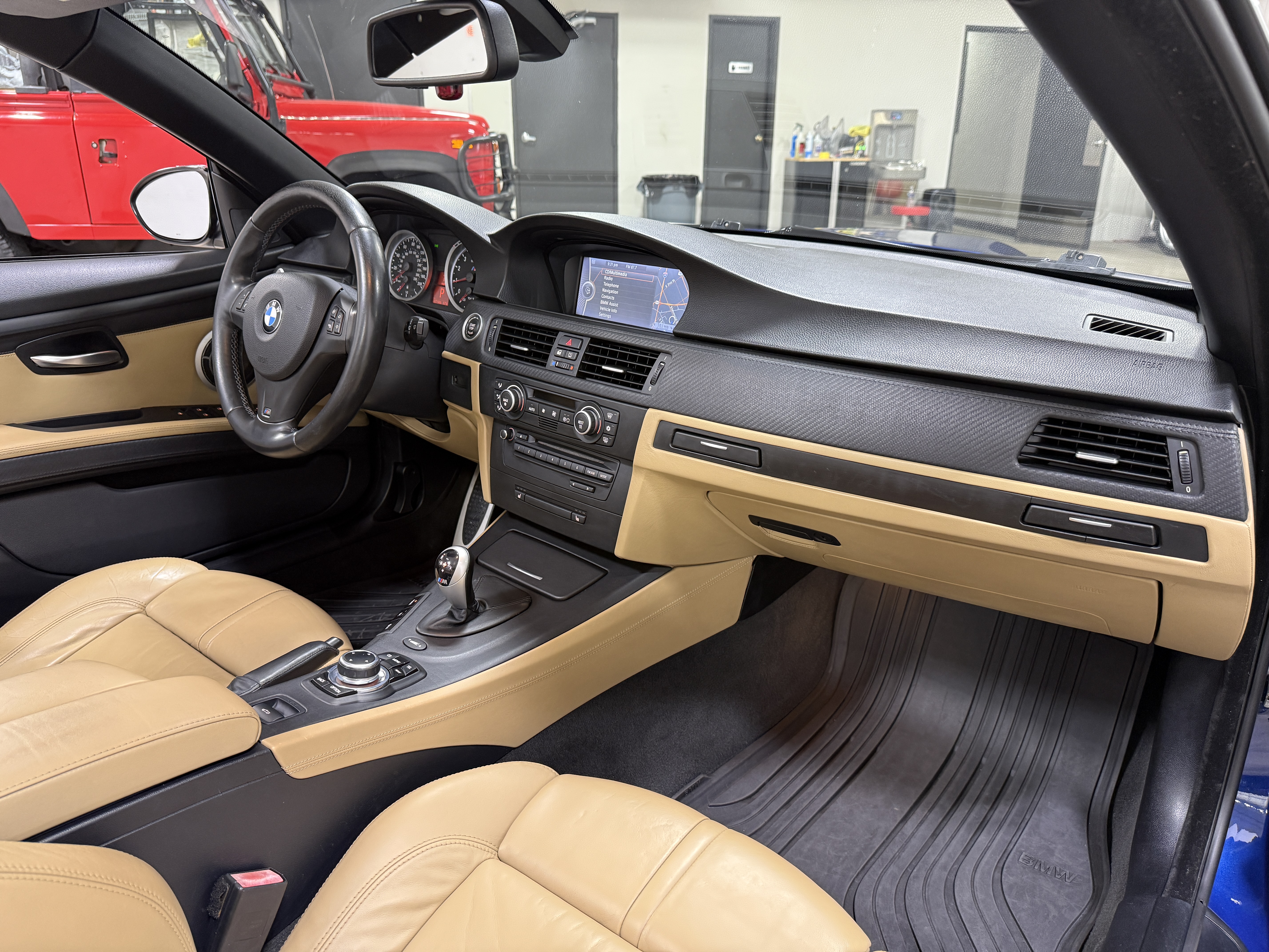 Used 2009 BMW M3 Convertible RWD image 24
