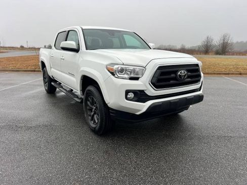 Used 2021 Toyota Tacoma SR5 image 2