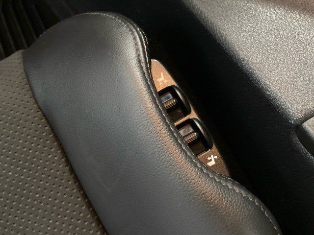 Used 2025 Nissan Z Performance RWD image 13