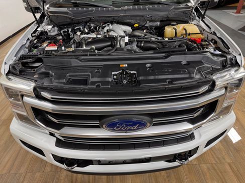 Used 2020 Ford F250 Platinum image 11