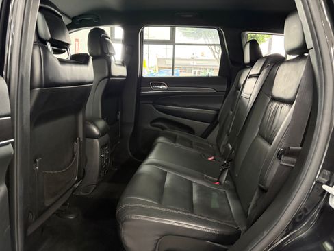Used 2014 Jeep Grand Cherokee 4WD Limited image 13