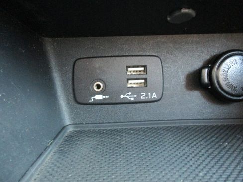 Used 2020 Subaru Forester S AWD/4WD image 43