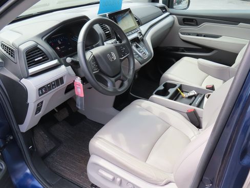 Used 2024 Honda Odyssey EX-L image 9