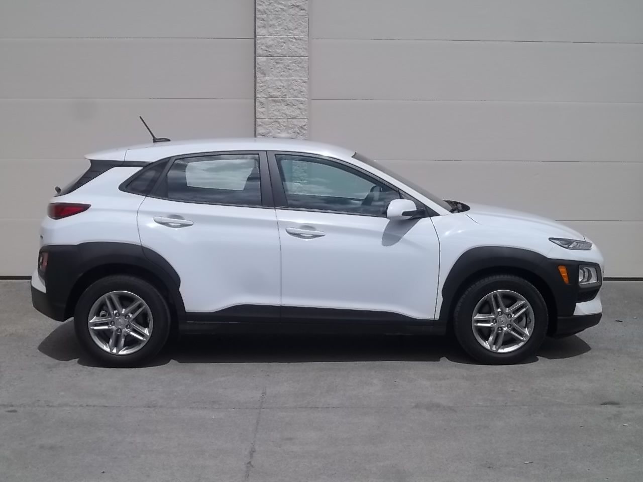 Used 2021 Hyundai Kona AWD SE image 9
