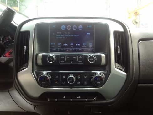 Used 2018 GMC Sierra 2500 SLE image 19