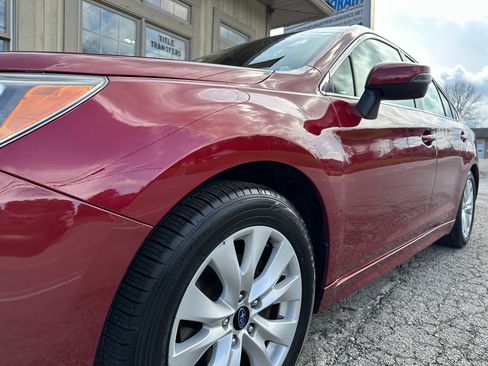 Used 2017 Subaru Legacy 2.5i Premium image 9