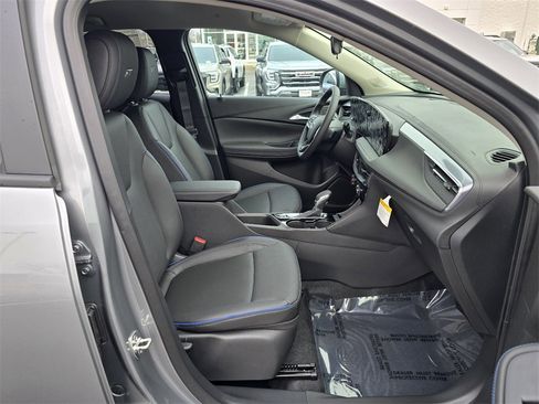 New 2026 Buick Encore GX Sport Touring image 31