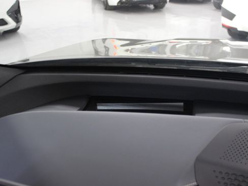 Used 2024 BMW iX M60 image 34