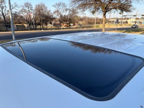 Used 2014 Ford F150 King Ranch image 14