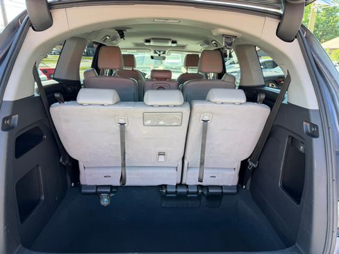 Used 2019 Honda Odyssey EX-L w/ RES & Navigation image 28