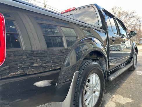 Used 2019 Nissan Frontier S image 6
