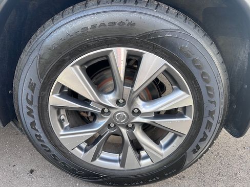 Used 2015 Nissan Murano image 9