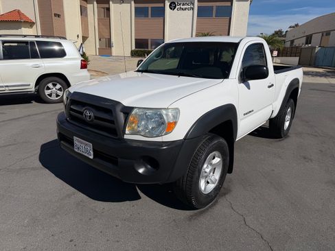 Used 2009 Toyota Tacoma PreRunner image 5