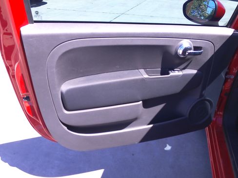 Used 2012 FIAT 500 Pop image 9