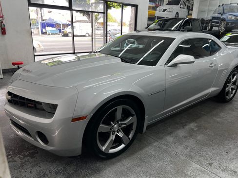 Used 2011 Chevrolet Camaro LT image 9