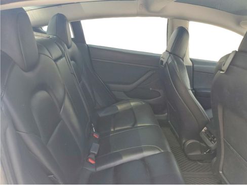Used 2021 Tesla Model 3 Standard Range Plus RWD image 10
