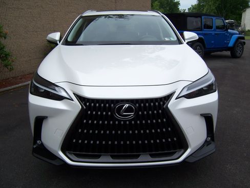 Used 2022 Lexus NX 350 AWD image 5