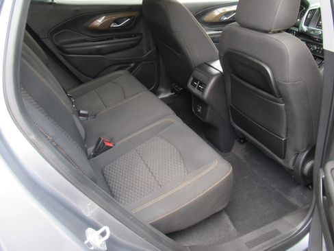 Used 2021 GMC Terrain AWD SLE image 21
