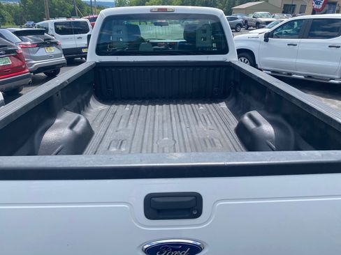 Used 2014 Ford F250 4x4 SuperCab Super Duty image 19