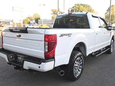 Used 2022 Ford F250 Lariat image 5