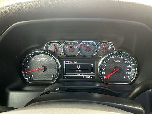 Used 2015 Chevrolet Silverado 1500 Z71 LT Pickup 4D 6 1/2 ft AWD/4WD image 21