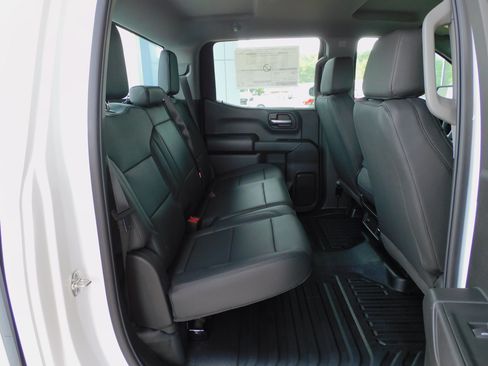 New 2026 Chevrolet Silverado 1500 W/T image 22